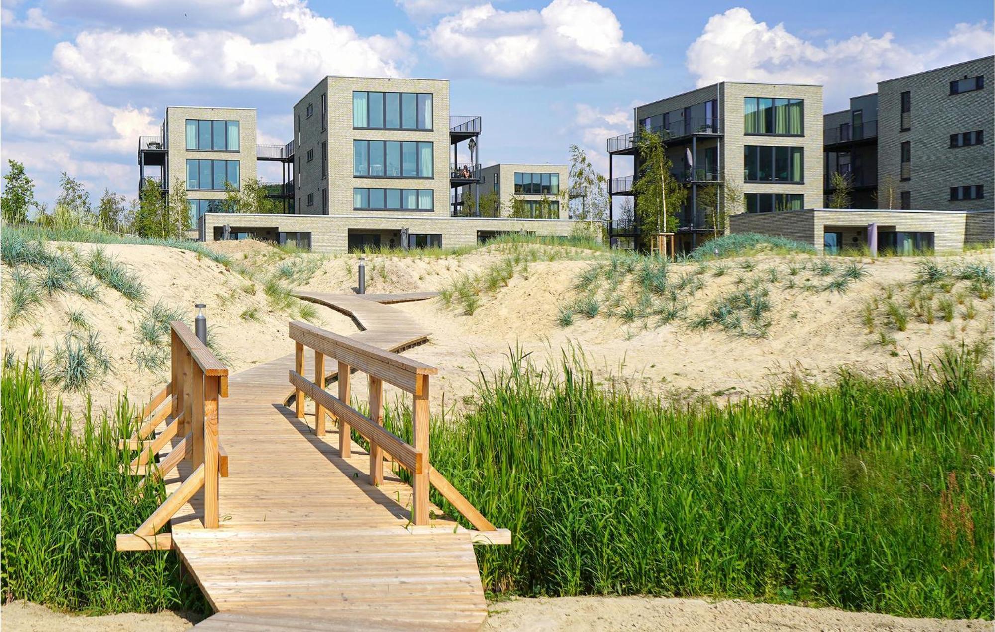 Cozy Apartment In Lembruch-Duemmer See With Wifi Eksteriør billede